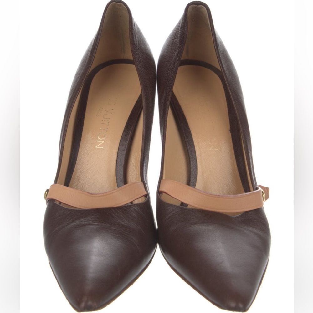 Louis Vuitton Brown Leather Pumps - Picture 4 of 5